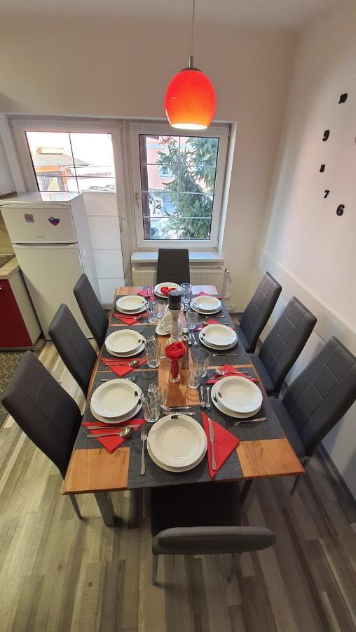 Apartma4Us Maribor Luaran gambar